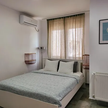 Oota Soko With Parking Garage Apartment Kragujevac Exterior photo